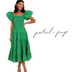 PETAL & PUP Morgan Annette Vibrant Green Shirred A-Line Puff Sleeve Tiered Dress